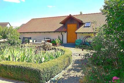 Hier ist Ihr Familientraum mit viel Platz! - Ellwangen (Jagst) Neunheim