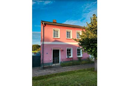 Einfamilienhaus - 299.000,00&nbsp;EUR Kaufpreis, ca.&nbsp; 100,00&nbsp;m&sup2; in Luckau (PLZ: 15926)