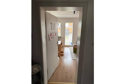 4 Zimmer + Balkon + TU-Nähe - 995,00&nbsp;EUR Kaltmiete, ca.&nbsp; 90,00&nbsp;m&sup2;&nbsp;Wohnfl&auml;che in Braunschweig (PLZ: 38106)