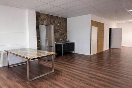 Loft Wohnung 116 qm in Aachen Vaals Terrasse Garten