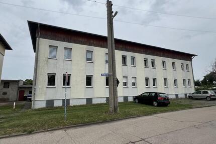 Ruhig gelegene 2-Raumwohnung - 370,00&nbsp;EUR Kaltmiete, ca.&nbsp; 60,00&nbsp;m&sup2; in Schönebeck (Elbe) (PLZ: 39218)