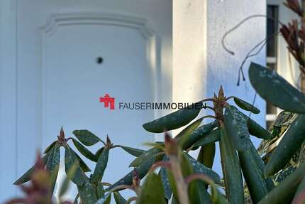 Haus zum Kaufen in Berlin-Spandau 1.200.000,00 € 263 m²