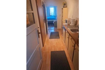 Unterkünfte - 25,00&nbsp;EUR Kaltmiete, ca.&nbsp; 32,00&nbsp;m&sup2; in Hildburghausen (PLZ: 98646)