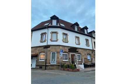 Provisionsfrei: Mehrfamilienhaus mit 3 Einheiten vermietet - Schwetzingen