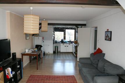 Helle Dachgeschoßwohnung wie Loft in Essen-West