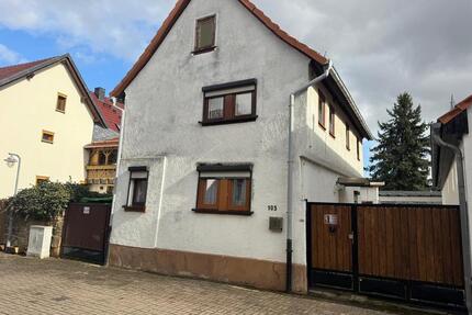 Haus zu verkaufen - 119.000,00&nbsp;EUR Kaufpreis, ca.&nbsp; 120,00&nbsp;m&sup2; in Drei Gleichen (PLZ: 99869)