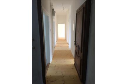 110 qm Wohnung 4 Zimmer, Küche Bad in ökologisch saniertem Altbau - Edingen-Neckarhausen Neu-Edingen