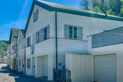 Haus zum Kaufen in Riedenburg 599.000,00 € 181.05 m²