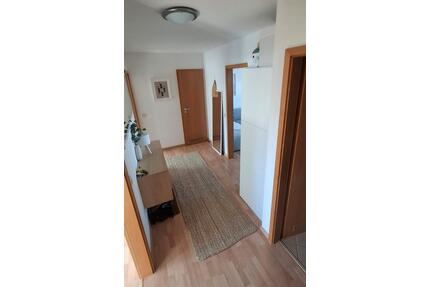 Lichtdurchflutete 3-Zimmer Wohnung mit Westbalkon und Stellplatz - Bietigheim-Bissingen