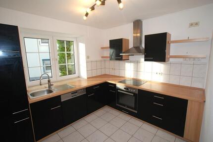 Wohnen mit Gutshof-Charme: Lichtdurchflutete 3-Zimmer-Wohnung - Seibersbach