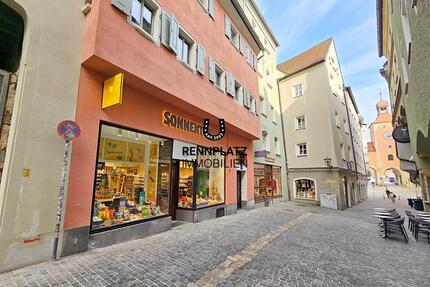 Traumhaft sanierte 3-Zimmer-Wohnung mit ca. 19 m² Dachterrasse in bester Altstadtlage. Frei. - Regensburg Kumpfmühl