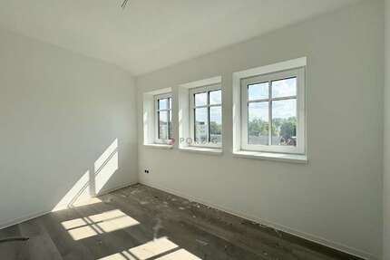 Wohnung zum Mieten in Stralsund 688,00 € 57.33 m²