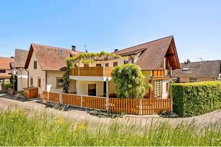 Haus zum Kaufen in Lichtenau 495.000,00 € 235 m²