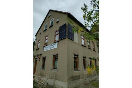 Schnäppchenhaus in Greiz - 90.000,00&nbsp;EUR Kaufpreis, ca.&nbsp; 177,00&nbsp;m&sup2; in Greiz (PLZ: 07973)