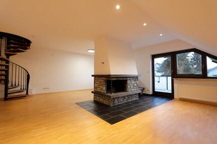 4-Zimmer-Maisonettewohnung - 1.300,00&nbsp;EUR Kaltmiete, ca.&nbsp; 110,00&nbsp;m&sup2; in Dietzenbach (PLZ: 63128)