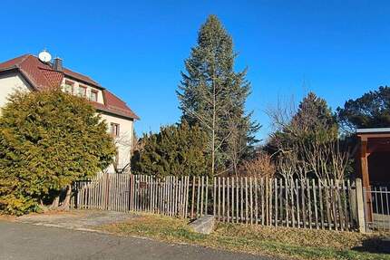 Gepflegter Garten mit Laube in Leipzig-Stötteritz
