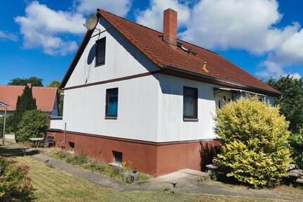 Provisionsfrei: Einfamilienhaus mit Terrasse, Garten und Keller - Wolgast