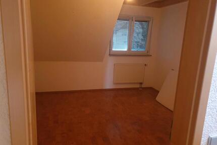 WG Zimmer zu vermieten - 650,00&nbsp;EUR Kaltmiete, ca.&nbsp; 16,00&nbsp;m&sup2; in Wilhelmsdorf (PLZ: 88271)
