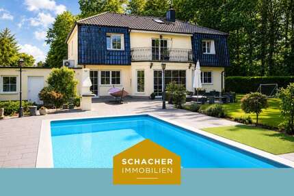 Haus zum Kaufen in Falkensee 975.000,00 € 276.4 m²