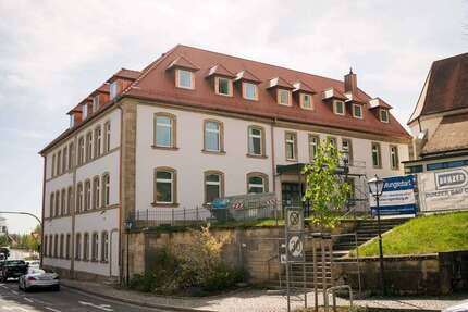 Wohnung zum Mieten in Eschenbach 225,57 € 39.23 m²