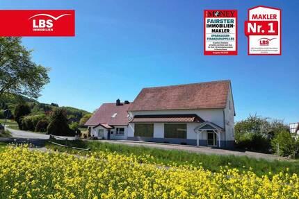 Vielseitiges Wohn- und Geschäftshaus - großzügige Gewerbefläche und beste Sichtlage... - Hille Rothenuffeln