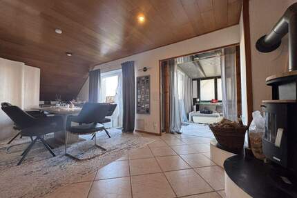 Ihr neues IMMOBILIEN QUARTIER: Großzügige 4,5-Zimmer Wohnung in Steinhude mit Kamin & Wintergarten - Wunstorf / Steinhude