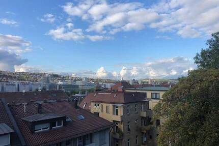 stilvolle 2,5-Zimmer-DG-Wohnung in Stuttgart-Mitte mit Aussicht