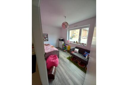 Eigentumswohnung in Toplage: 3-Zimmer, 79,62 m², Terasse & TG - Düren Distelrath