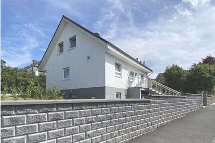 Haus zum Kaufen in Linden 698.000,00 € 201 m²