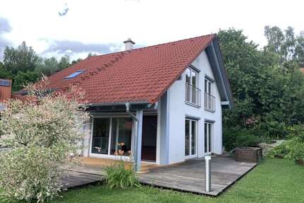 Haus zum Kaufen in Greifenberg 1.150.000,00 € 182 m²