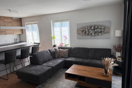 Neuwertige 3-Zimmer-Wohnung inkl. EBK & 2 TG-Stellplätze - Neutraubling