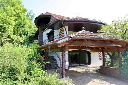 Haus zum Kaufen in Waldkirch Kollnau 890.000,00 € 298.66 m²