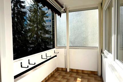Zwischen Masch und Zentrum - 4 Zimmer | Balkon | Aufzug | Keller - Laatzen