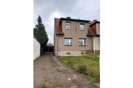 Doppelhaushälfte - 125.000,00&nbsp;EUR Kaufpreis, ca.&nbsp; 90,00&nbsp;m&sup2; in Haldensleben (PLZ: 39340)