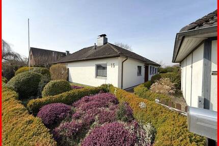 Charmanter Bungalow mit großem Garten - Ihr Rückzugsort für alle Lebensphasen - Jübek / Friedrichsau