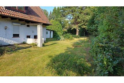 Sonniges Baugrundstück in sehr ruhiger Lage für DHH oder EFH - Hamburg Rahlstedt