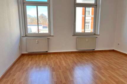 Wohnung zum Mieten in Plauen 310,00 € 62.91 m²