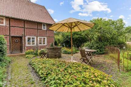Haus zum Kaufen in Rietberg Mastholte 995.000,00 € 230.63 m² - Rietberg / Mastholte