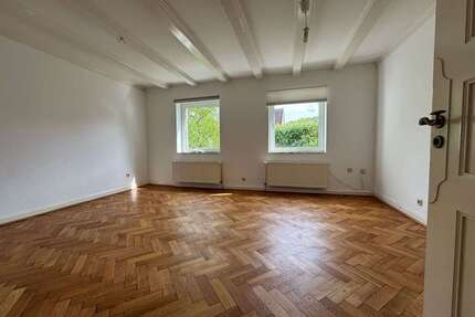 Haus zum Mieten in Hannover 1.600,00 € 140 m²
