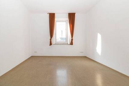 *ABVERKAUF VON 8 WOHNUNGEN* - LEERSTEHEND & VERMIETET - TOP PREIS VON PRIVAT - Augsburg Oberhausen
