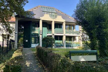 Wohnung zum Mieten in Berlin 1.117,00 € 111 m²