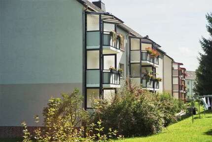 Wohnung zum Mieten in Adorf 310,00 € 61.55 m²