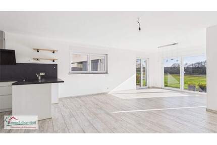 PERL-OBERLEUKEN: CA. 90 M² WOHNUNG GARTEN 3 STELLPLÄTZE FERNBLICK - Perl / Oberleuken