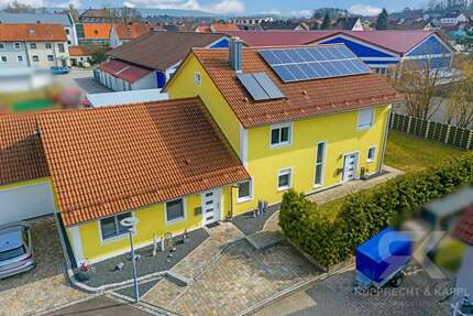 Haus zum Kaufen in Teublitz 799.000,00 € 280 m²