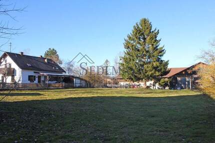 VERKAUF: Baugrundstück mit Bauvorbescheid für Ihr neues Einfamilienhaus - Starnberg / Hanfeld