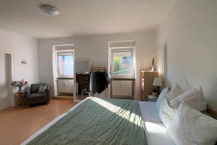 Helle 3-ZKB im 1. OG, 77m², Balkon, Stellplatz & Garten - Kirkel