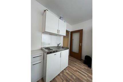 Apartment 17 qm möbliert nur für Pendler oder Pendlerin. - Jülich