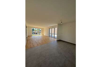 Wohnung zum Mieten in Bergisch-Neukirchen 2.100,00 € 134 m²