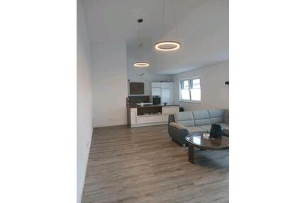2 Zimmer Wohnung, zentral, frei, teilmöbliert, Einbauküche, - Bakum