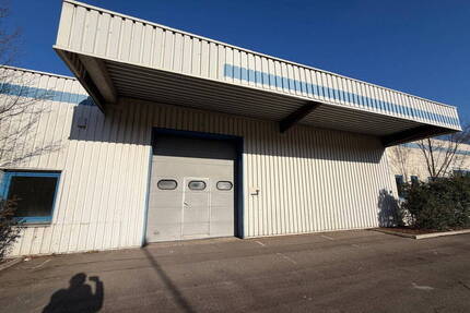 Gewerbehalle mit Rolltor und Außenfläche - verkehrsgünstige Lage - Minden Meißen